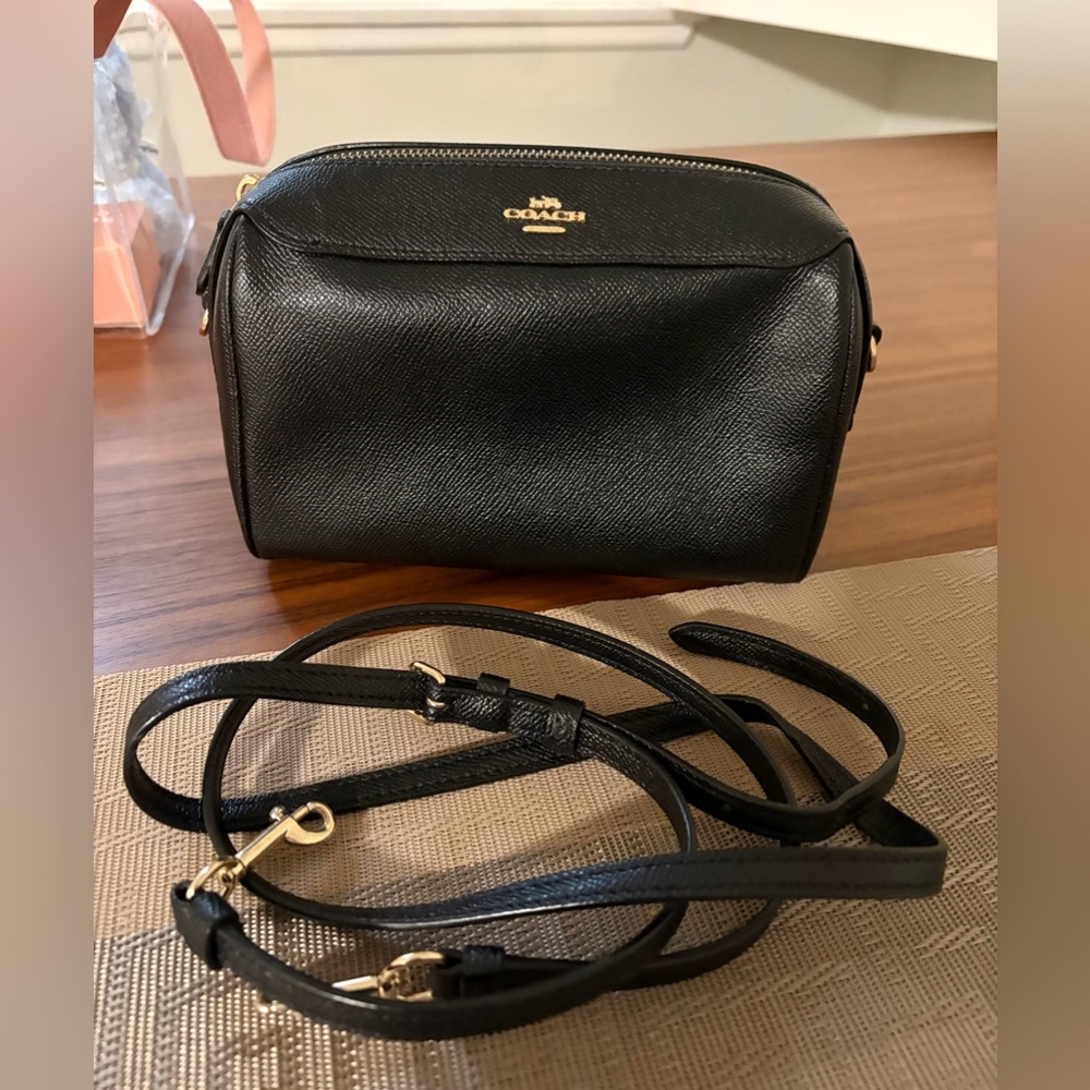 NWOT Coach Crossbody Bag With Long Strap, Black/Gold, Classic Style